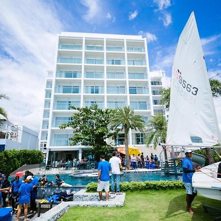 Worita Cove Hotel Na Chom Thian Exteriör bild